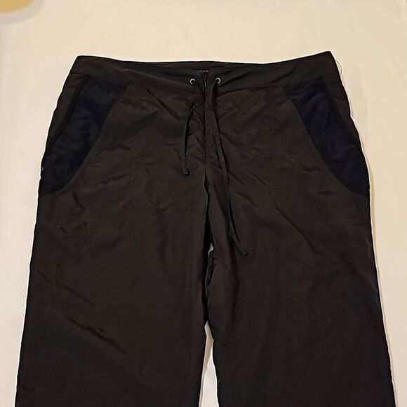 Elie Tahari Pants - Elie Tahari Black Wide Leg Track Pants‎ with Mesh Details 10P
